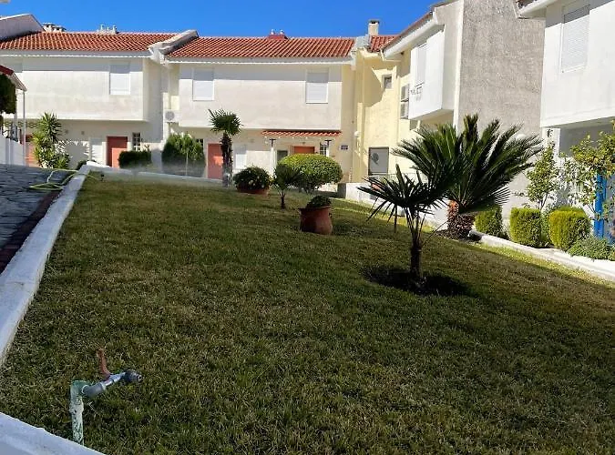 Lemon Maissonette Halkidiki Сиври